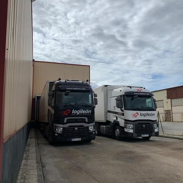 Logileón Transportes camion